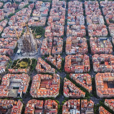 Comte Urgell Apartment